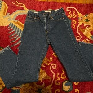 Levi's Women's 26 Wedgie Straight Jeans in Deep Blue